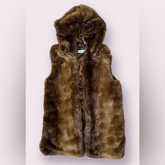 Hooded Faux Fur Vest (Burning Man Ready!) - Picture 1 of 11